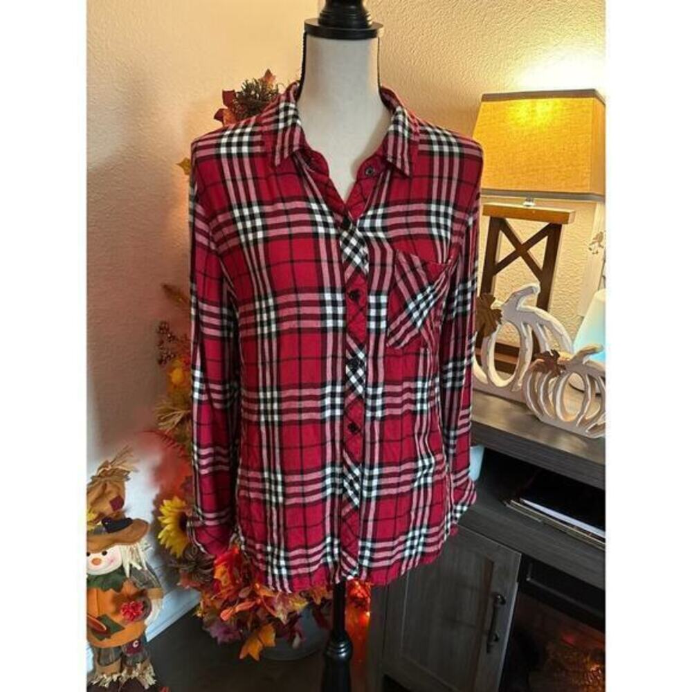 Rails flannel button up‎ size M red